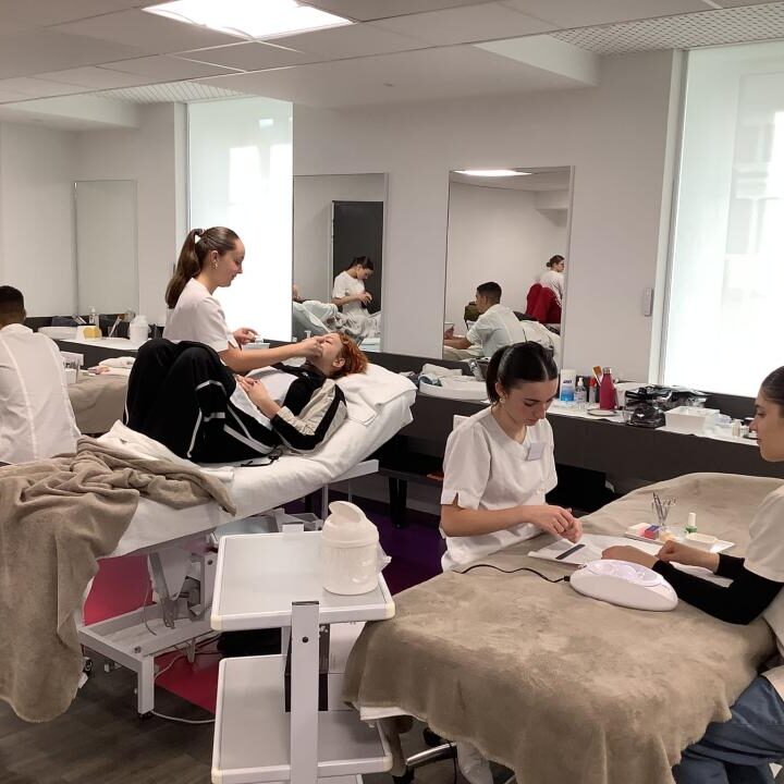 accueil grecs esthetique (1)